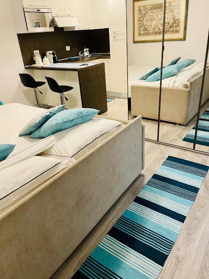 Tiffany Home Верона Экстерьер фото